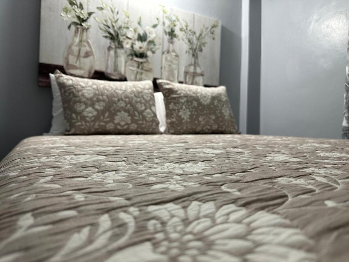 One Bedroom City Apartment Fully Ac With 24Hrs Security Kingston Dış mekan fotoğraf
